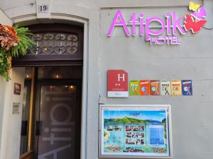 Hotels Atipik Hotel : photos des chambres