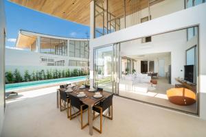 The Trinity new modern 5BR villa with 20M Pool