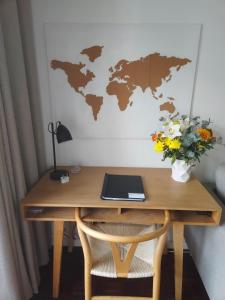 Heritage Meets Style Apt with Mountain View