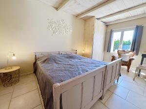 Mazet en pierres pour 6 personnes-3 chambres-piscine