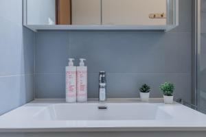 Adriano Apartment by Wonderful Italy