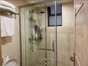 newly furnished two bedroom apartment with swimming pool, fully equipped gym, private parking space, children playground and unbeatable scenic city views in lavington