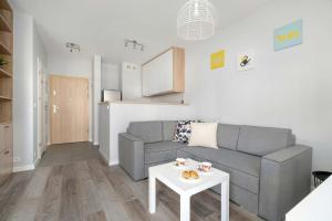 Cozy Studio Kościelna 17 in Poznań with Balcony