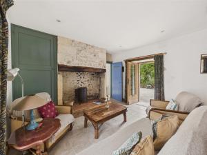 Maisons de vacances Piscine et domaine arbore partages - maison pour 4 : photos des chambres