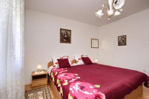 Apartman Gordana with balcony and parking