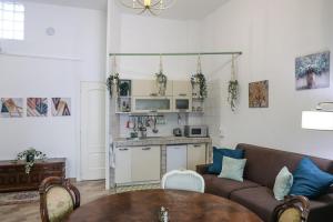 LA TANA DEL LUPO Vintage Loft