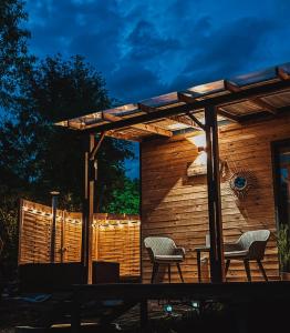 Elysian Fields - Amber Tiny House