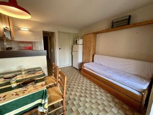 Petit studio calme avec terrasse ST CYPRIEN PLAGE SC070-107