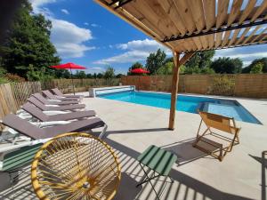 B&B / Chambres d'hotes Le jardin des 4 saisons : photos des chambres