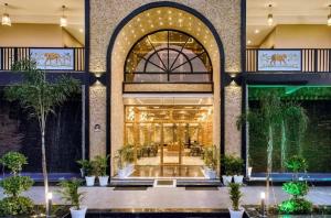 Corbett Elegant Retreat