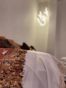 Cozy 1 BHK Condo with amenities