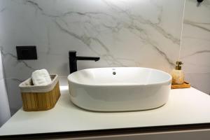 Alpine Nest Grand Chalet