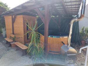 Csopaki Hajós Apartman