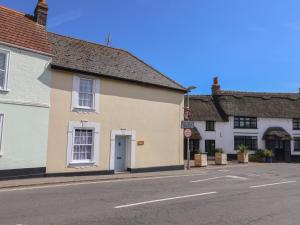 Milton Cottage - 4hvězdičkové hotely ve městě Lyme Regis