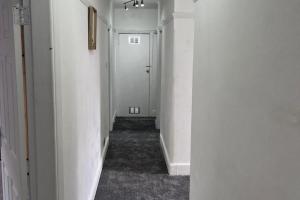 Albans Road Apartment - 4 Bedroom Luxury Stay