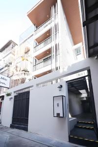 XX Mitr Inn The Grand Palace Bangkok - Samyot