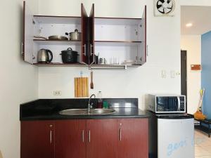 HOYA Aparthotel In Malate