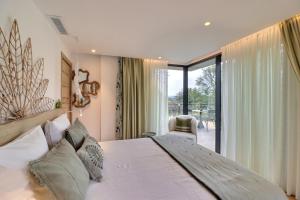 Maisons d'hotes LA BASTIDE DES CULS-ROUSSET : Chambre Double