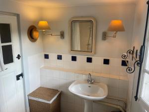 Maisons de vacances Gite Le Paradis - Romance and Authenticity : photos des chambres
