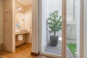 175m Trendy Loft in Luxury District with Premium Amenities