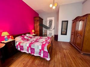 Maisons de vacances Gite de Mali - De plain pied a deux pas du centre : photos des chambres