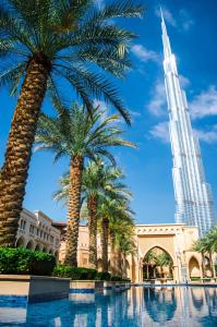 Luxury 2BR Apartment in Downtown Dubai Burj Khalifa View Walk to Dubai Mall By ĀYA Boutique
