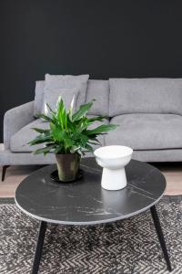 16 on Bree Modern 2BR Luxury Apartment