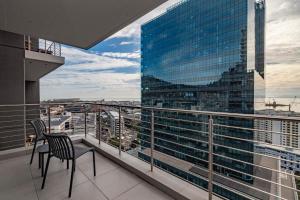 16 on Bree Modern 2BR Luxury Apartment