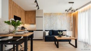 Flatbook - Seaside Apartments Nowa Letnica z tarasem widokowym i siłownią na dachu