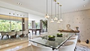 The Olive Villa Cascais Vive el lujo sereno entre pinares junto al Atlántico 5 minutos de la playa andando