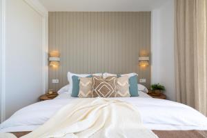 Luxury Penthouse Duplex ONE80 by AORA STAY