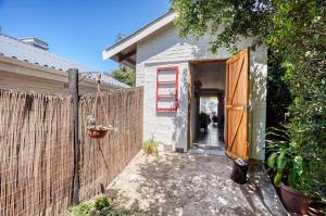 Muthaiga Stays - Studio Venue