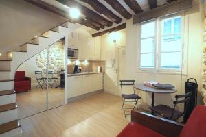 Appartements Louvre Parisian Duplex : photos des chambres