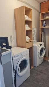 Maisons de vacances Villa avec piscine, a 5km de la plage : photos des chambres