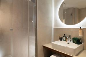 Hotels Hotel Le Colombier : photos des chambres