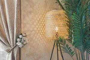 Quirky & Wonky Inn - 4 BD