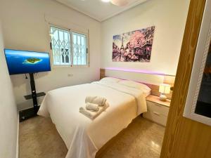 Sol y Sal Los Locos Beach