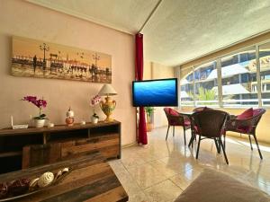 Sol y Sal Los Locos Beach