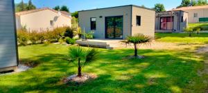 Chalets Les Logis de la Seugne : photos des chambres