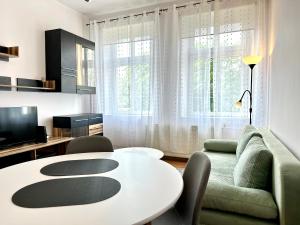 Apartament Niepodległości 683 & parking