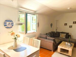 Feriendorf Rugana - Klassik Appartement mit 1 Schlafzimmer D44