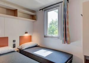 Campings Camping Domaine de la Breche : photos des chambres