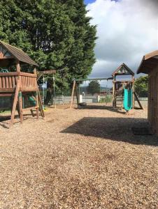 Trem-y-mor, 6 Gower Holiday Village