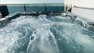 Exclusive Seafront Duplex with Jacuzzi