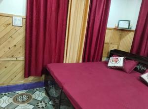 Vaishnavi Homestay Yamunotri