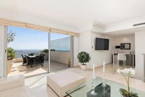 REF 1969 - Cannes - Penthouse with panoramic sea view for rent