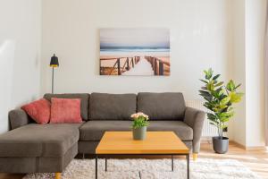 Stylish seaside apartment