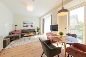 Stylish seaside apartment