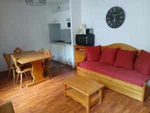Appartements Charmant 2 Pieces pour 6 Personnes avec Piscine a Vignec, Proche Saint-Lary-Soulan - FR-1-504-101 : photos des chambres