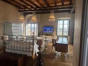 Saint Amand by Palazzo Boyl img28